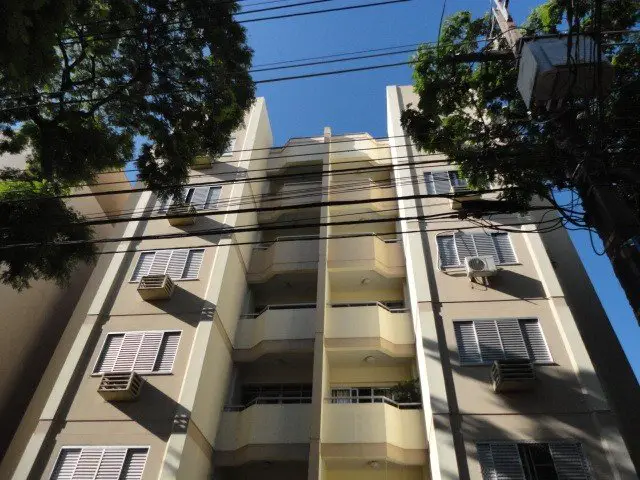 Foto 1 de Apartamento com 3 Quartos para alugar, 75m² em Jardim Tabaetê, Maringá