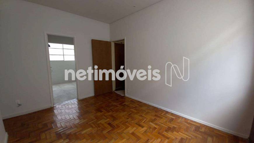 Foto 2 de Apartamento com 3 Quartos à venda, 80m² em Santo Antônio, Belo Horizonte