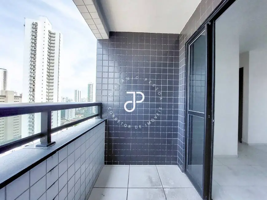 Foto 1 de Apartamento com 3 Quartos à venda, 51m² em Torre, Recife