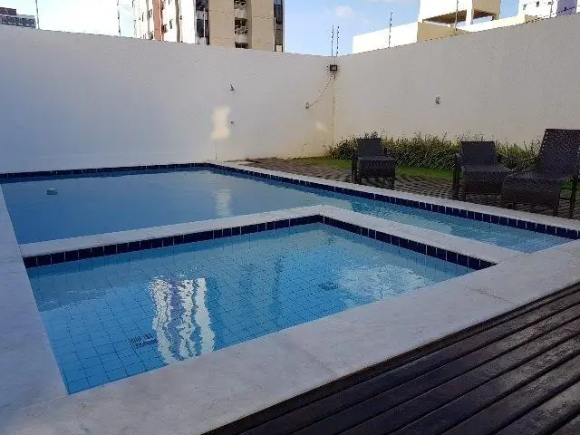 Foto 1 de Apartamento com 4 Quartos à venda, 125m² em Barro Vermelho, Natal