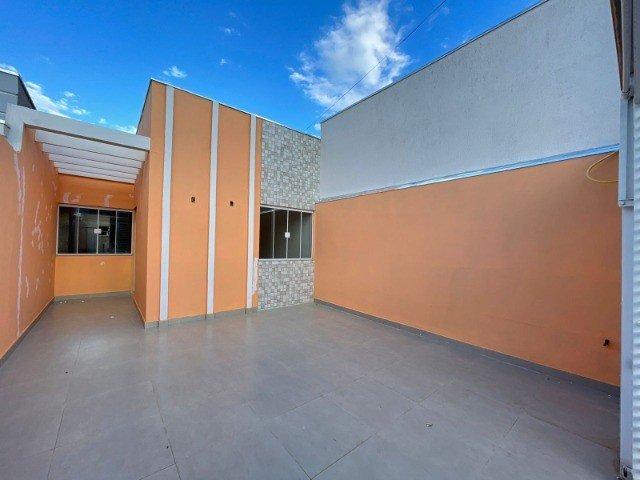 Foto 1 de Casa com 2 Quartos à venda, 63m² em Centro, Alfenas