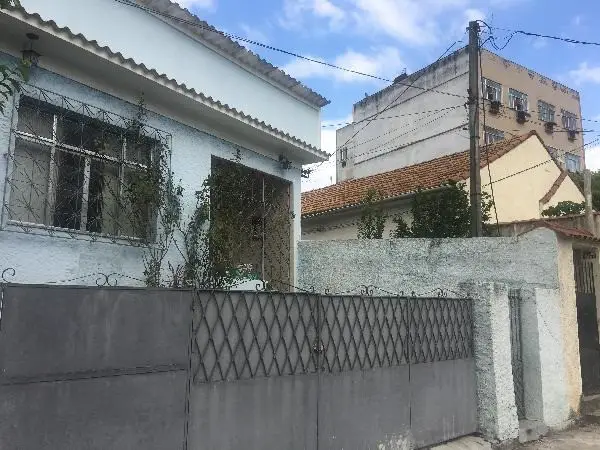 Foto 1 de Casa com 2 Quartos à venda, 77m² em Piedade, Rio de Janeiro