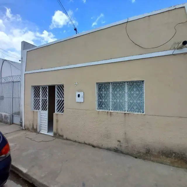 Foto 1 de Casa com 3 Quartos à venda, 180m² em Alto do Cruzeiro, Arapiraca
