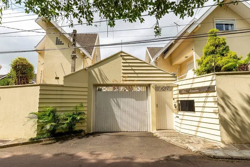 Foto 1 de Casa com 3 Quartos à venda, 250m² em Bigorrilho, Curitiba