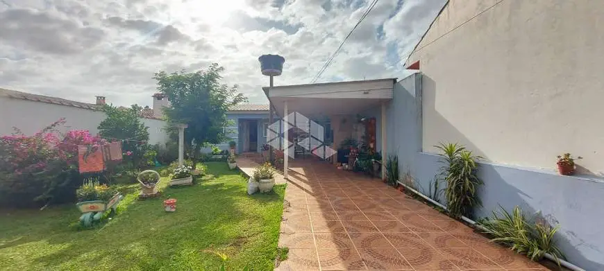 Foto 1 de Casa com 3 Quartos à venda, 130m² em Camobi, Santa Maria