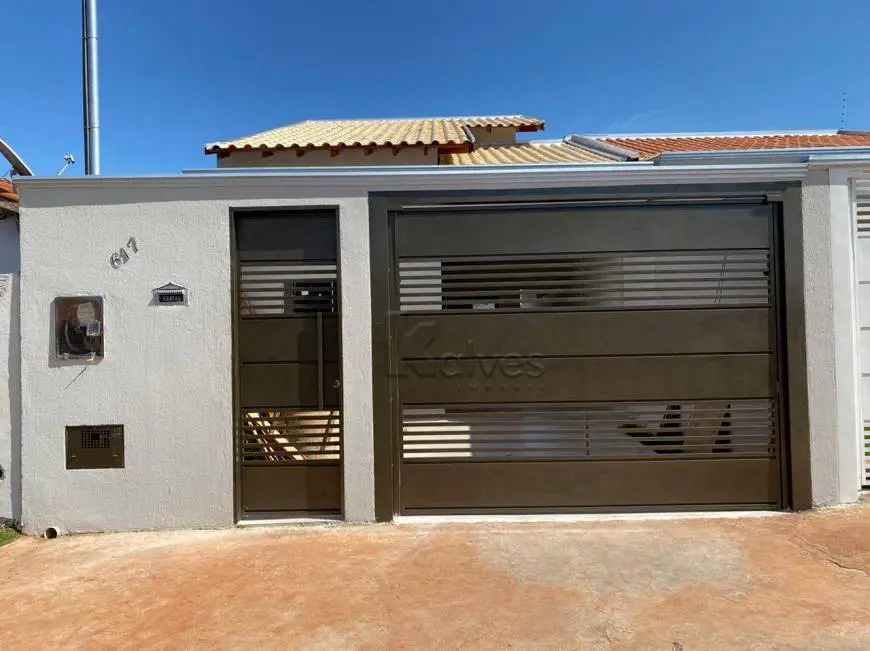 Foto 2 de Casa com 3 Quartos à venda, 90m² em Vila Santa Luzia, Campo Grande