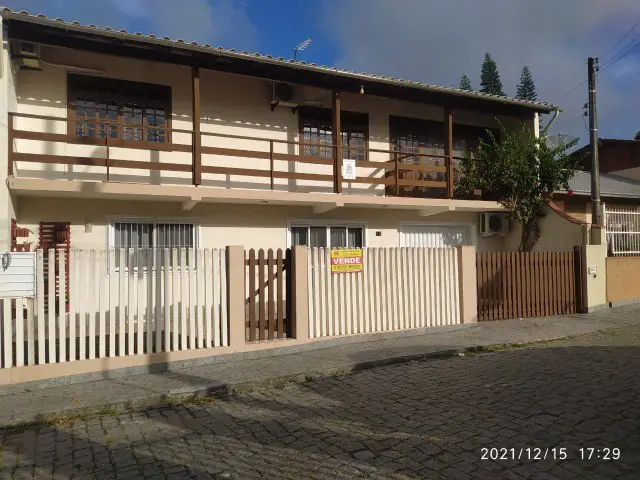 Foto 1 de Casa com 4 Quartos à venda, 194m² em , Penha