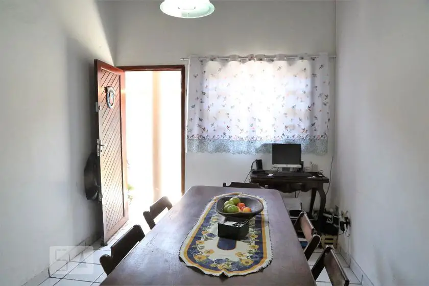 Foto 4 de Casa de Condomínio com 2 Quartos para alugar, 100m² em Maracanã, Praia Grande
