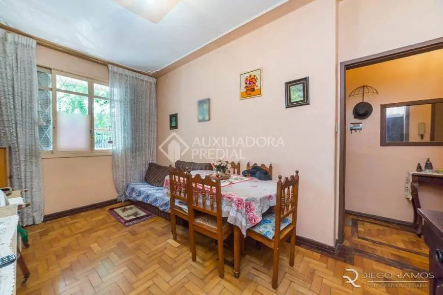 Foto 3 de Apartamento com 1 Quarto à venda, 47m² em Rio Branco, Porto Alegre