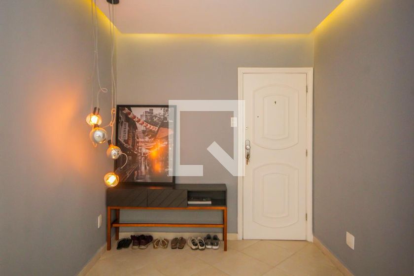 Foto 5 de Apartamento com 3 Quartos para alugar, 96m² em Copacabana, Rio de Janeiro