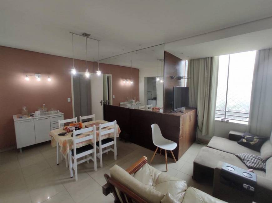 Foto 1 de Apartamento com 3 Quartos à venda, 78m² em Estoril, Belo Horizonte