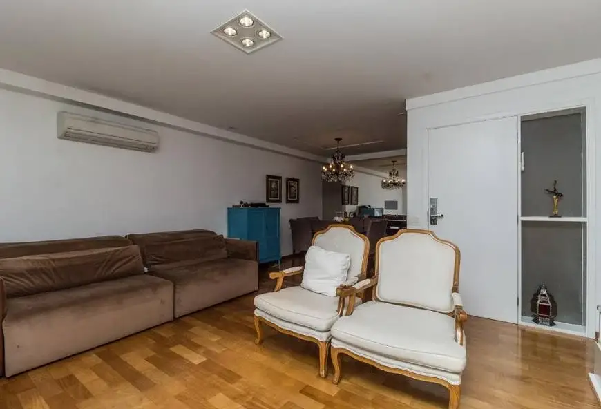 Foto 4 de Apartamento com 3 Quartos para venda ou aluguel, 150m² em Moema, São Paulo