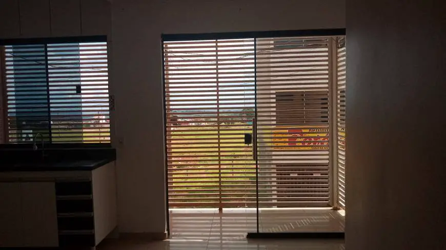 Foto 1 de Apartamento com 3 Quartos para alugar, 100m² em Recanto das Emas, Brasília