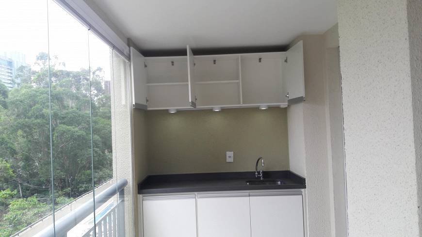 Foto 1 de Apartamento com 3 Quartos para alugar, 69m² em Vila Andrade, São Paulo