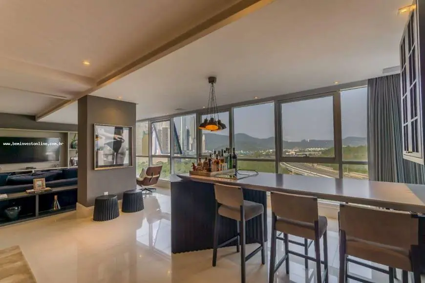 Foto 2 de Apartamento com 4 Quartos à venda, 191m² em Barra Sul, Balneário Camboriú