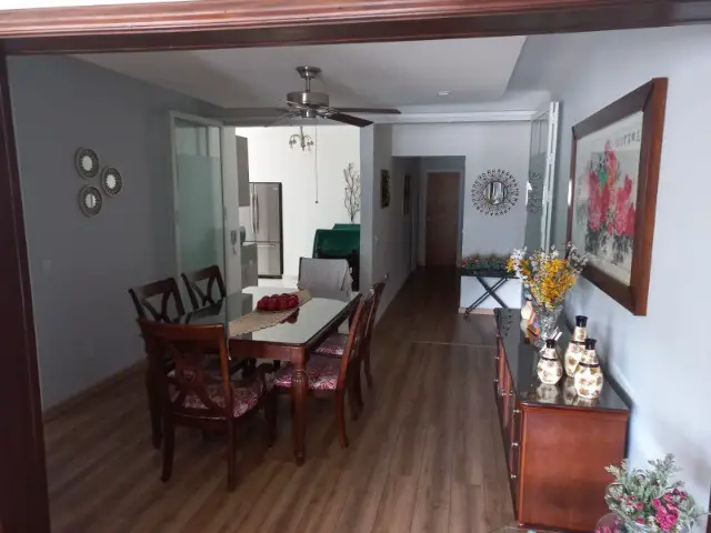 Foto 4 de Apartamento com 4 Quartos à venda, 247m² em Centro, Petrópolis