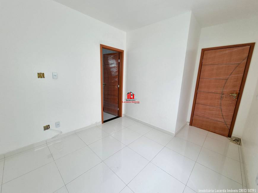 Foto 2 de Casa com 3 Quartos à venda, 200m² em Tarumã, Manaus