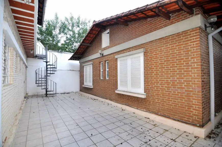 Foto 1 de Casa com 4 Quartos à venda, 375m² em São Luíz, Belo Horizonte