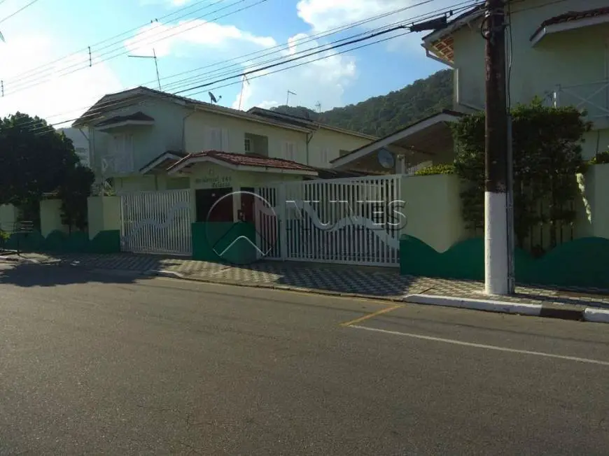 Foto 1 de Casa de Condomínio com 2 Quartos à venda, 80m² em Centro, Mongaguá