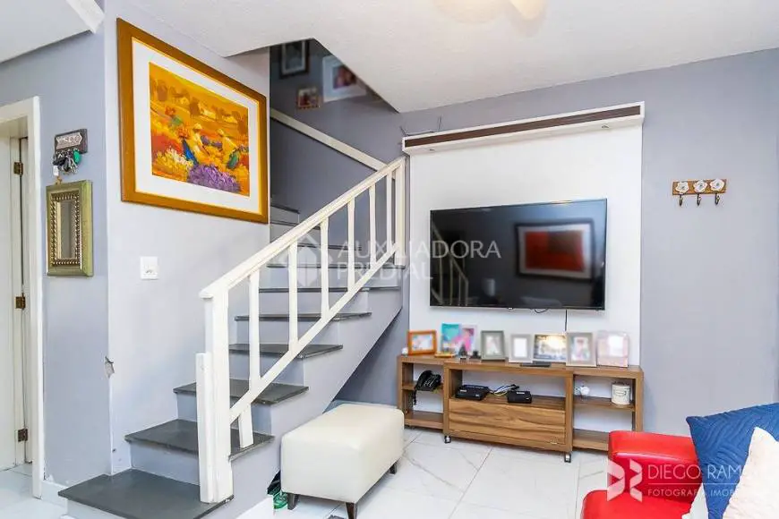 Foto 4 de Casa de Condomínio com 3 Quartos à venda, 84m² em Cristal, Porto Alegre