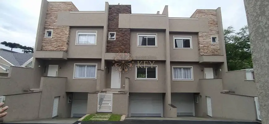 Foto 1 de Casa de Condomínio com 3 Quartos à venda, 248m² em Santa Felicidade, Curitiba