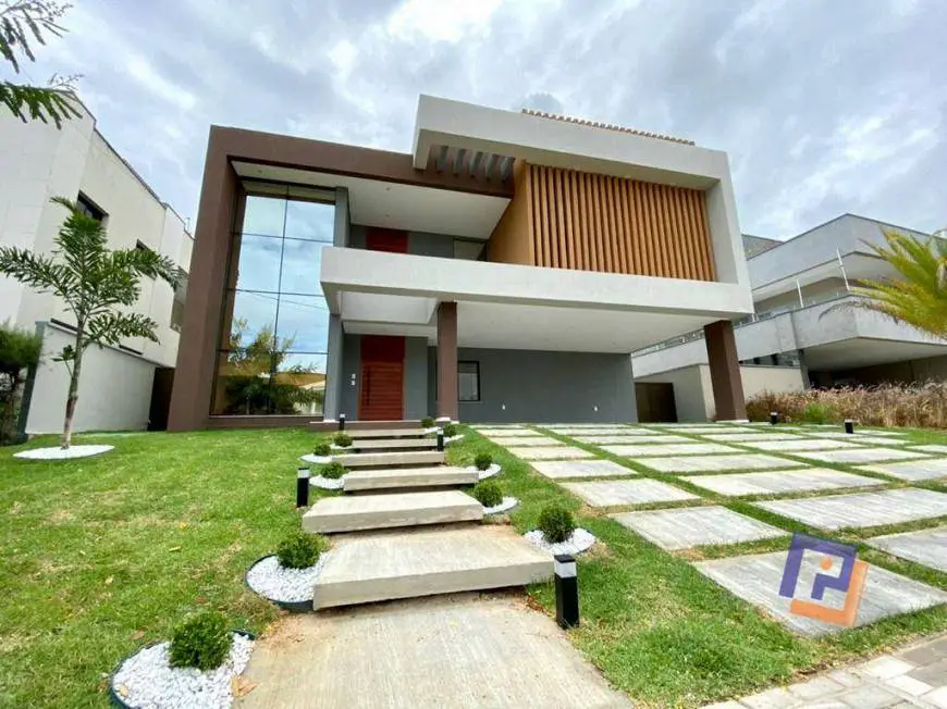 Foto 1 de Casa de Condomínio com 5 Quartos à venda, 408m² em Cararu, Eusébio