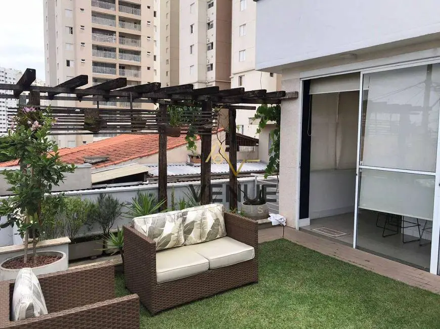 Foto 1 de Sobrado com 2 Quartos à venda, 246m² em Vila Rosalia, Guarulhos