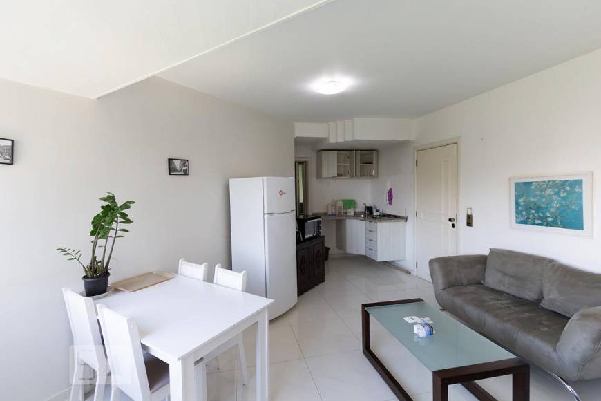 Foto 3 de Apartamento com 1 Quarto para alugar, 43m² em Panamby, São Paulo