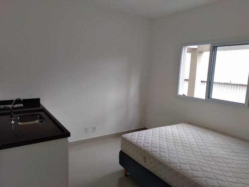 Foto 1 de Apartamento com 1 Quarto para alugar, 15m² em Rudge Ramos, São Bernardo do Campo