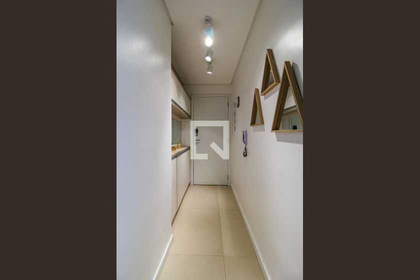 Foto 3 de Apartamento com 1 Quarto para alugar, 41m² em Saúde, São Paulo