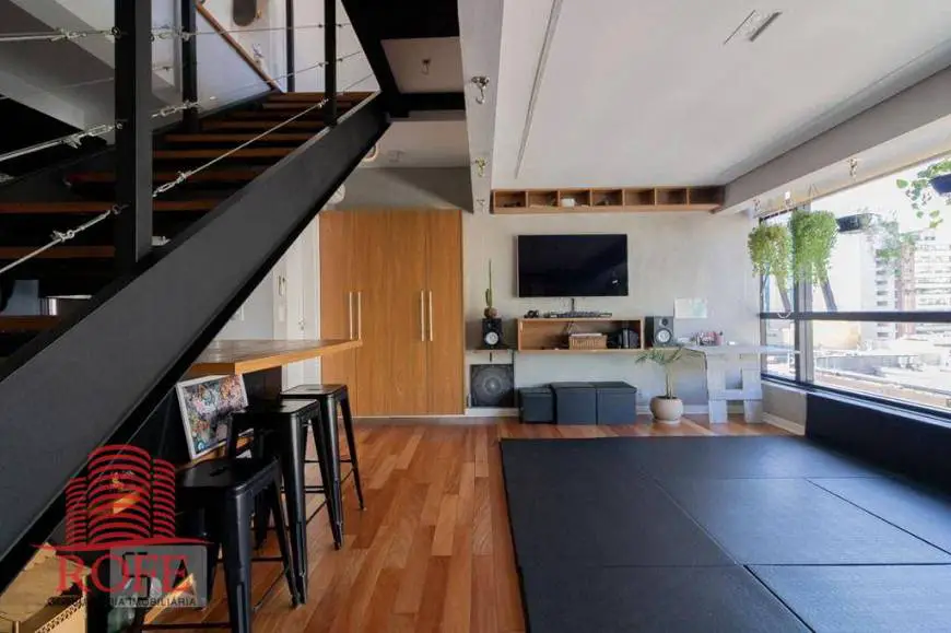 Foto 2 de Apartamento com 1 Quarto para venda ou aluguel, 64m² em Vila Olímpia, São Paulo