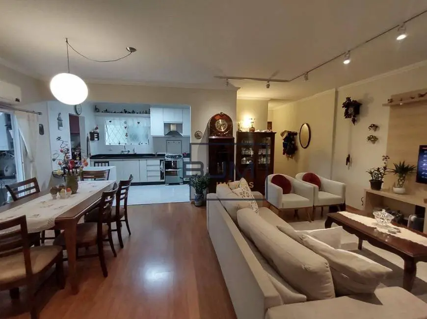 Foto 1 de Apartamento com 2 Quartos à venda, 128m² em América, Joinville