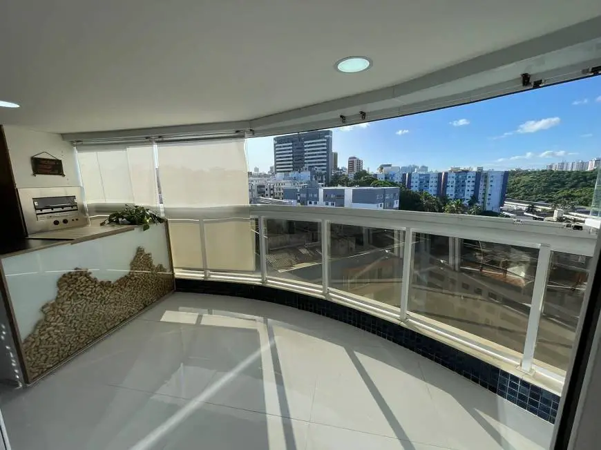Foto 1 de Apartamento com 2 Quartos à venda, 119m² em Armação, Salvador