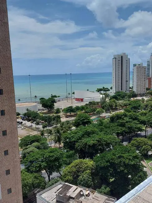Foto 1 de Apartamento com 2 Quartos à venda, 79m² em Boa Viagem, Recife