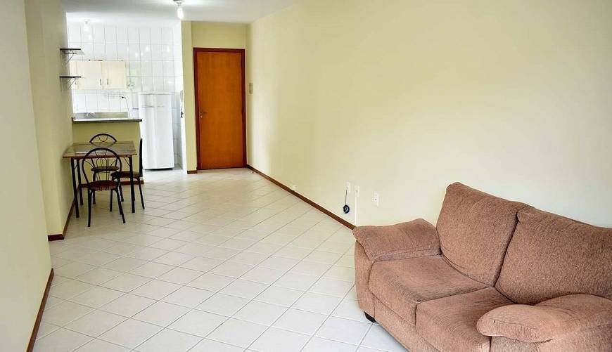 Foto 1 de Apartamento com 2 Quartos à venda, 72m² em Carvoeira, Florianópolis