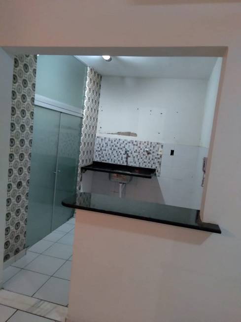 Foto 4 de Apartamento com 2 Quartos para alugar, 50m² em Jabotiana, Aracaju