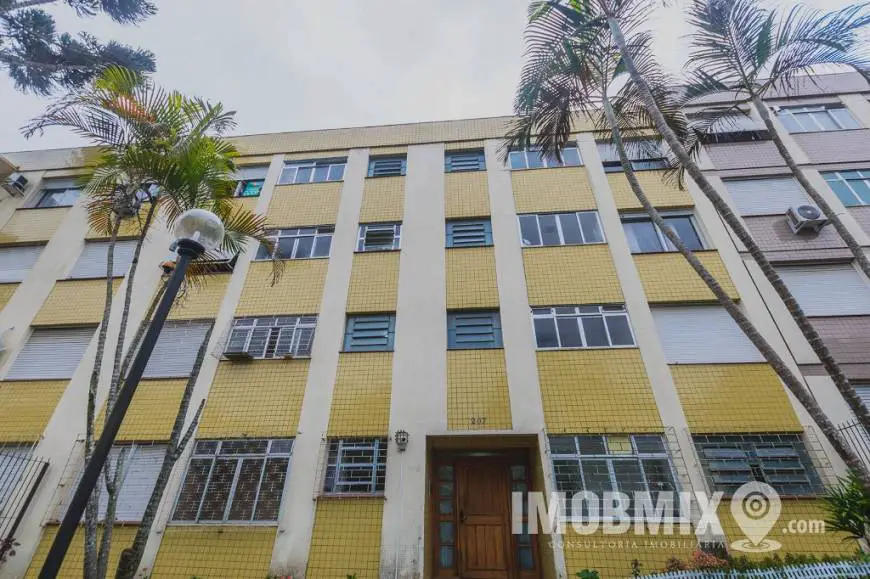 Foto 1 de Apartamento com 2 Quartos à venda, 57m² em Vila Ipiranga, Porto Alegre