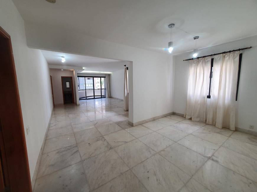 Foto 3 de Apartamento com 3 Quartos para alugar, 160m² em Belvedere, Belo Horizonte