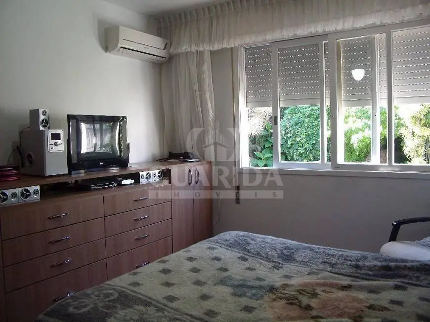 Foto 2 de Apartamento com 3 Quartos à venda, 90m² em Jardim São Pedro, Porto Alegre