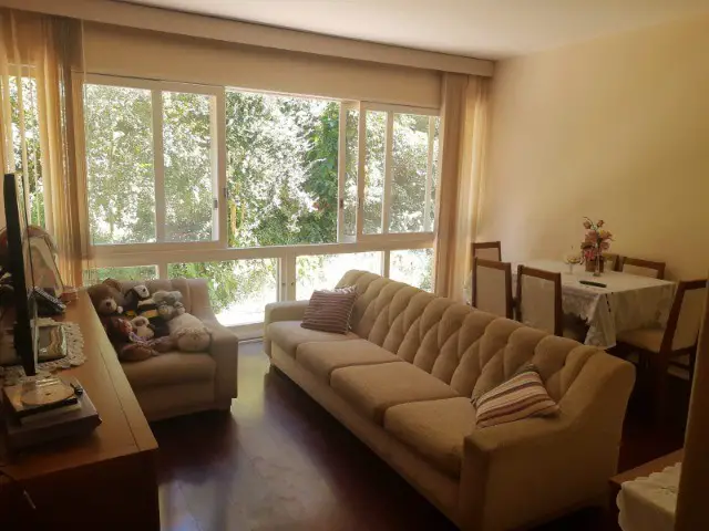 Foto 1 de Apartamento com 3 Quartos à venda, 115m² em Valparaiso, Petrópolis
