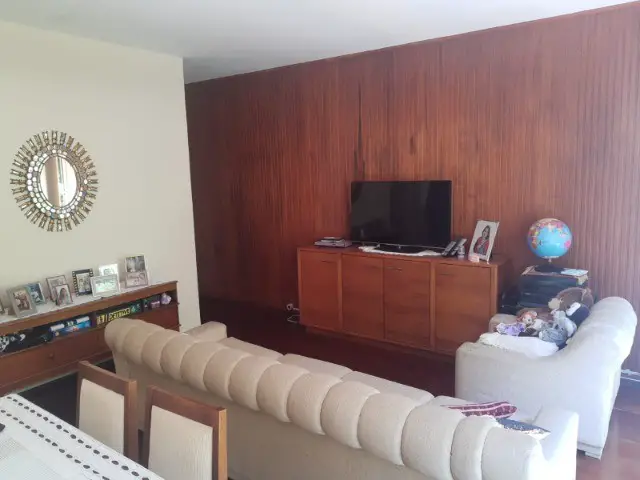 Foto 4 de Apartamento com 3 Quartos à venda, 115m² em Valparaiso, Petrópolis