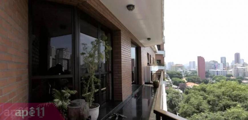 Foto 1 de Apartamento com 4 Quartos à venda, 274m² em Pacaembu, São Paulo