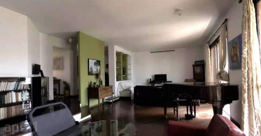 Foto 4 de Apartamento com 4 Quartos à venda, 274m² em Pacaembu, São Paulo