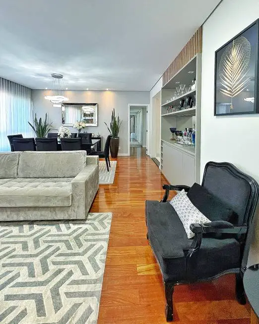 Foto 1 de Apartamento com 4 Quartos à venda, 155m² em Vila Pavan, Americana