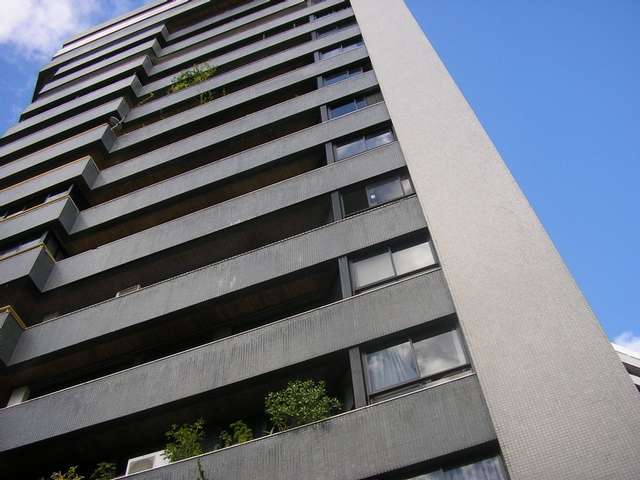 Foto 1 de Apartamento com 6 Quartos à venda, 315m² em Alto do Itaigara, Salvador