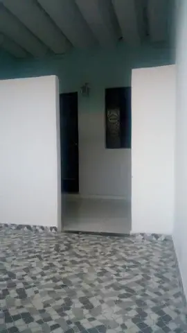 Foto 1 de Casa com 1 Quarto para alugar, 60m² em Parque Anchieta, Rio de Janeiro