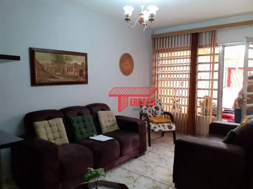 Foto 1 de Casa com 2 Quartos à venda, 208m² em Vila Linda, Santo André