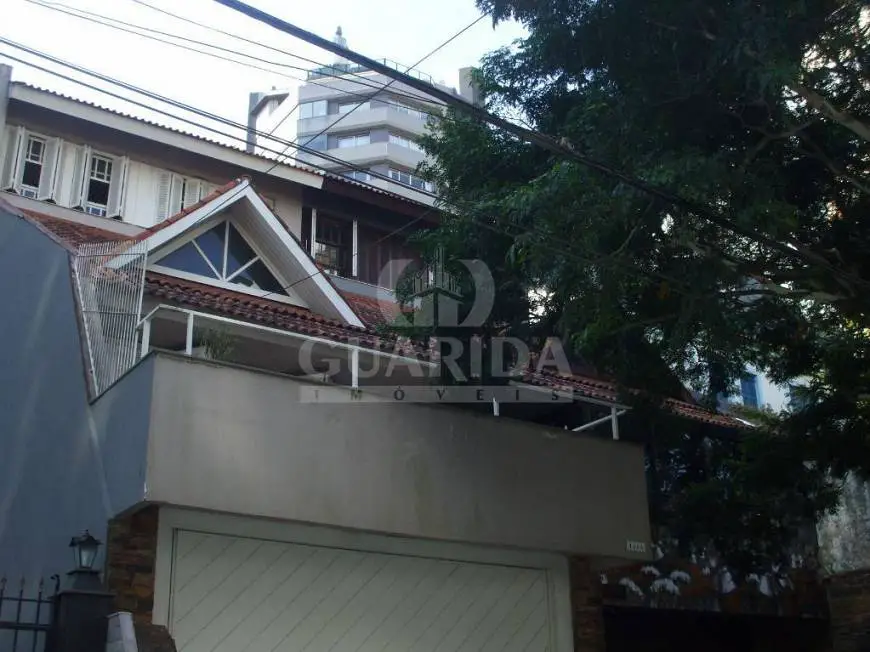 Foto 1 de Casa com 3 Quartos à venda, 450m² em Bela Vista, Porto Alegre