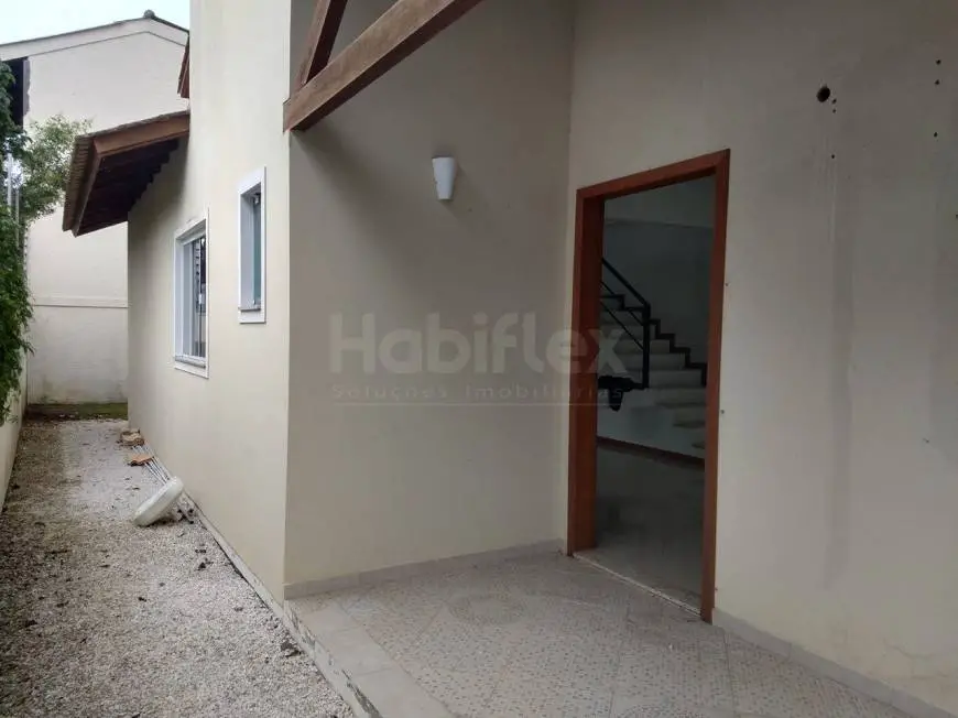 Foto 5 de Casa com 3 Quartos para alugar, 145m² em Rio Tavares, Florianópolis