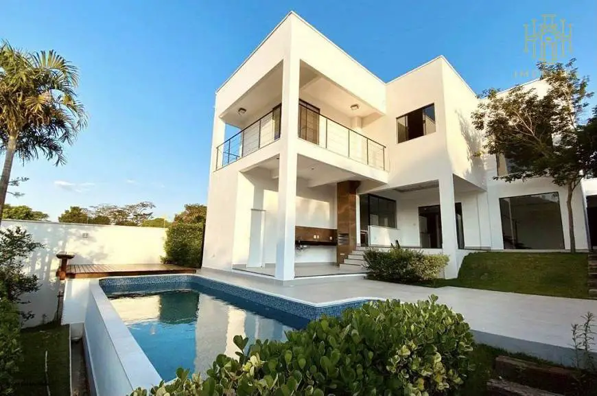 Foto 1 de Casa com 3 Quartos à venda, 464m² em Vina Del Mar, Juiz de Fora